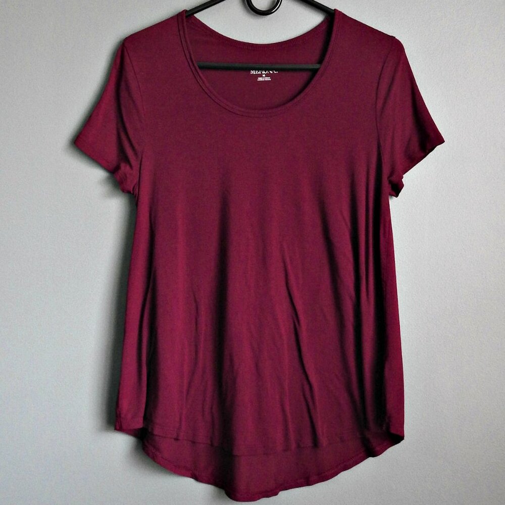 2/$15 Merona Maroon Scoop Neck Short Sleeve Shirt - Size Medium